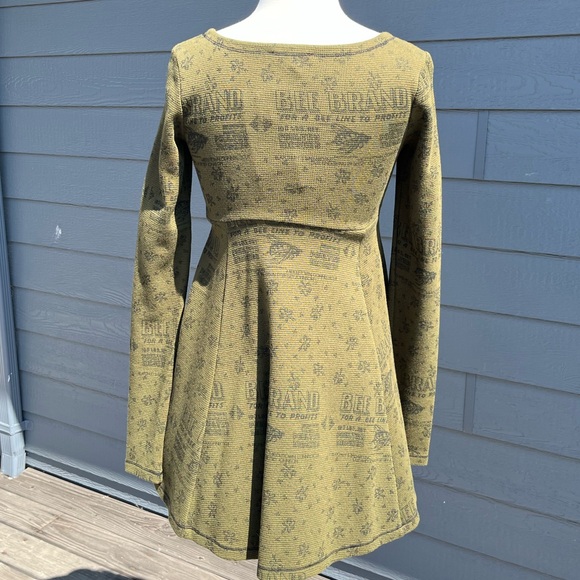 Betsey Johnson Y2K VINTAGE Waffle Knit Bee Brand Skater Dress NWT - Picture 7 of 10